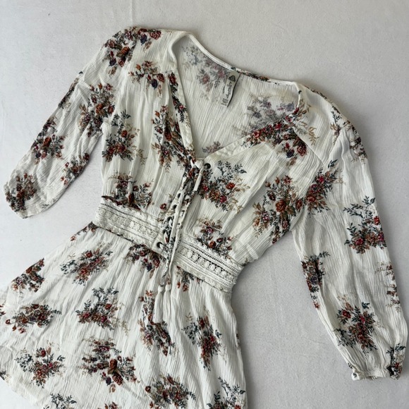 American Rag Cie Floral Lace Up Mini Dress Ivory Boho Crochet Trim XS - Picture 8 of 11
